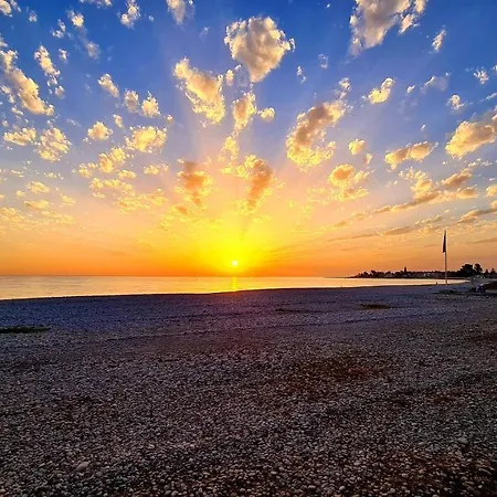 Terraza Al Mar شقة